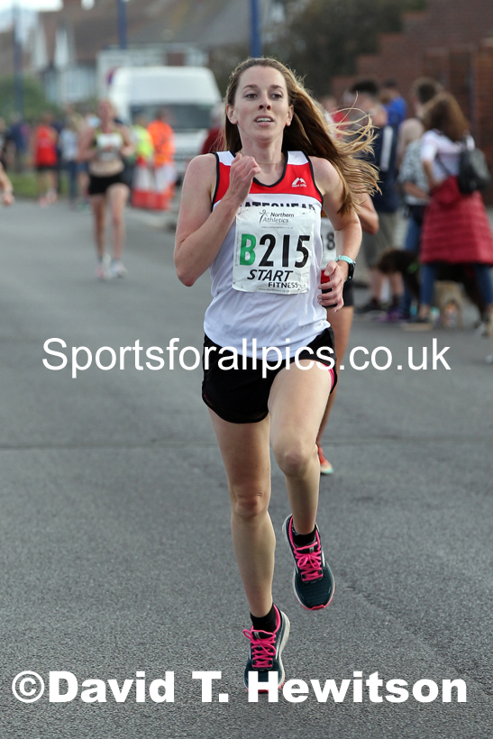 Senior womens 4 stage relay, 2021 Northern 6 and 4 Stage and Young Athletes Road Relays, Redcar. Photo: David T. Hewitson/Sports for All Pics